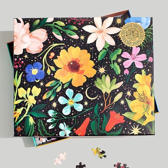 NIB CHRONICLE BOOKS INTERGALACTIC FLORA PUZZLE  INTERGALACT New Unused fun gift! - Picture 4 of 4
